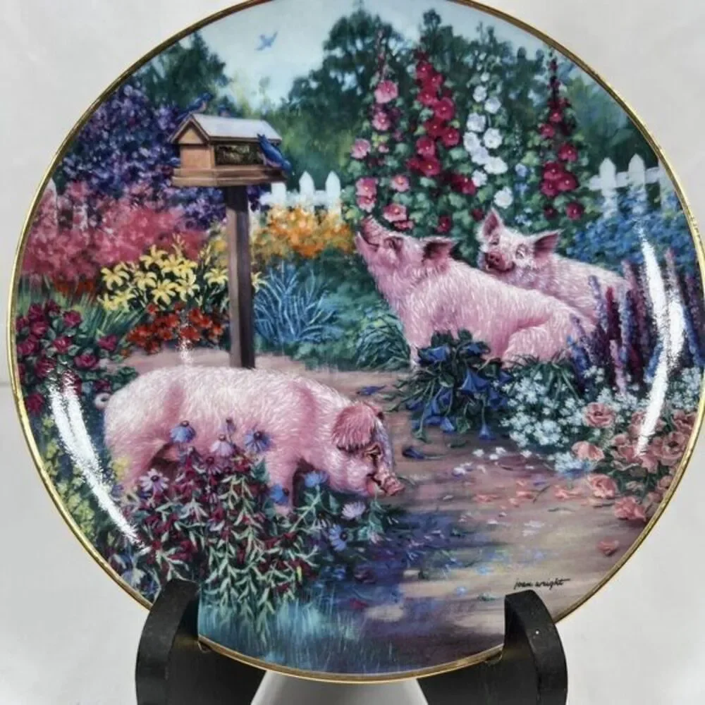 Danbury Mint, Pigs in Bloom,‎ Joan Wright, 